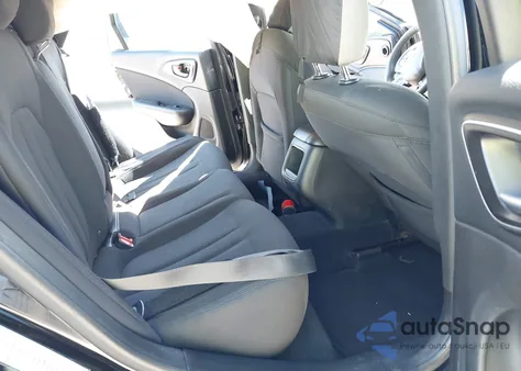 2016 Chrysler 200 Limited из США, поврежденный, VIN 1C3CCCAB7GN177507